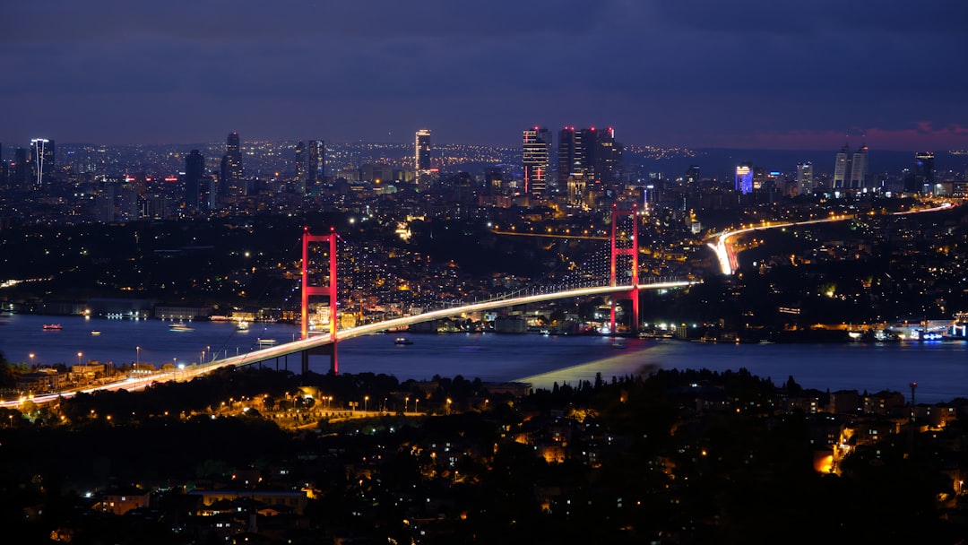 İstanbul Boğazı'nın Yeni Kültür Deneyimi: 'İstanbul Arası' - Kültür-Sanat haberi görseli