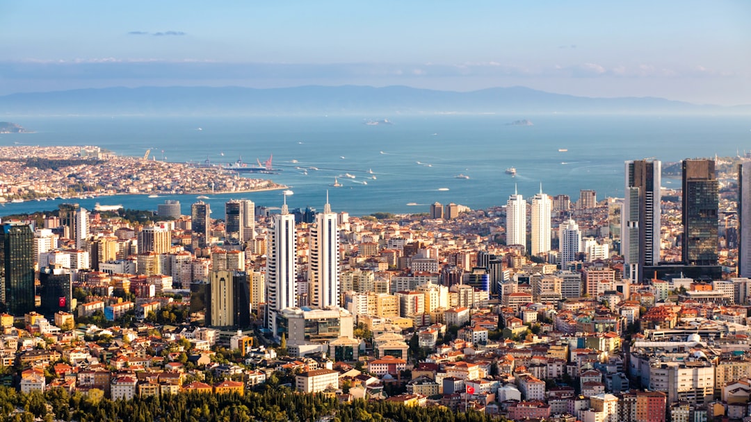 İstanbul'da IŞİD Operasyonu: Polis ile Çatışma - Gündem haberi görseli