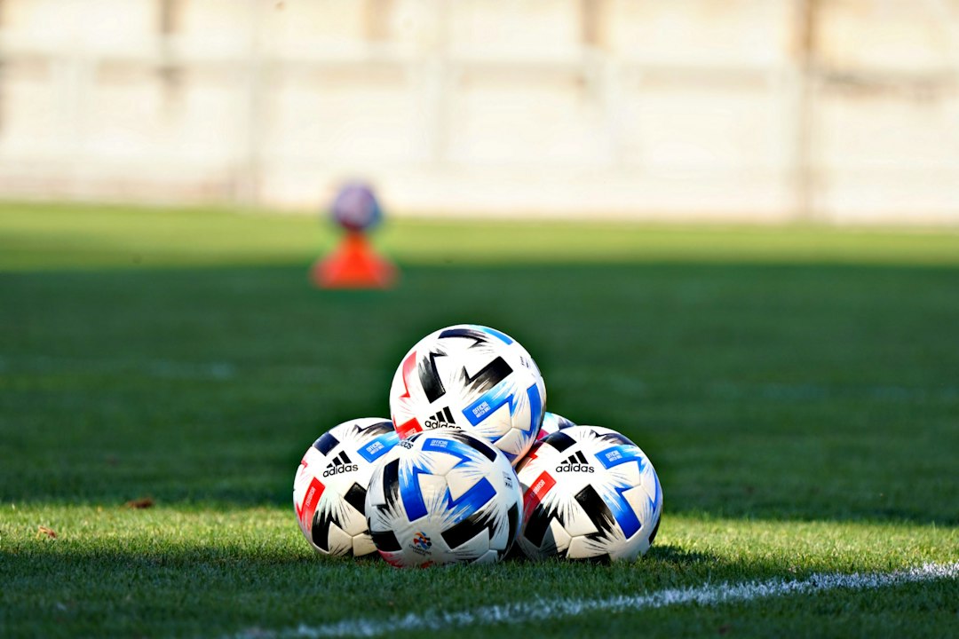 İzmirspor, Çeşme Belediyespor'u 5-1 Mağlup Etti! - Spor haberi görseli